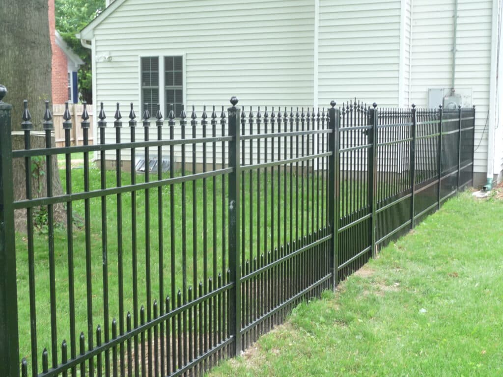 double picket aluminum fence installation in Indianapolis