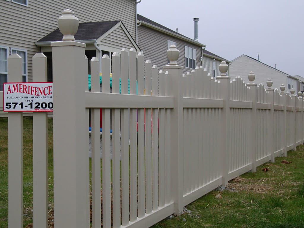 Indianapolis picket fence installation by Amerifence