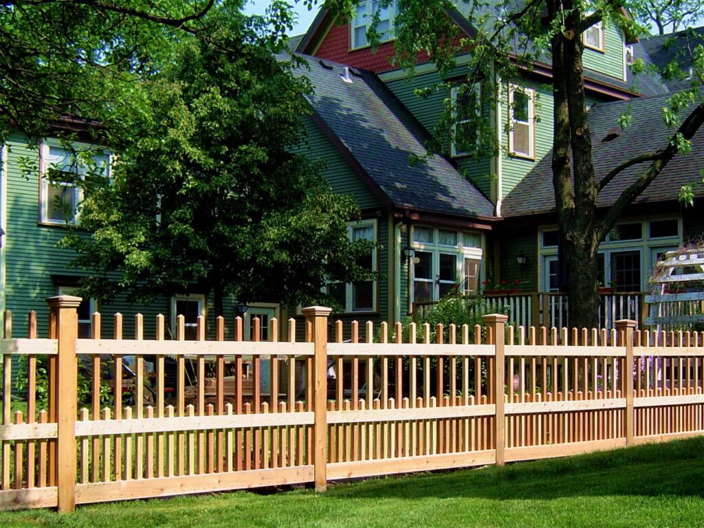 Cedar fencing company in Indianapolis