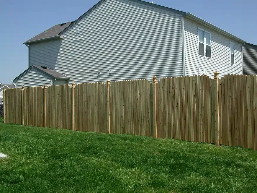 Cedar dog-eared privacy fence installers in Indianapolis