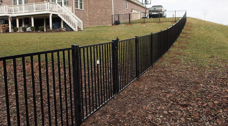 aluminum fence installation