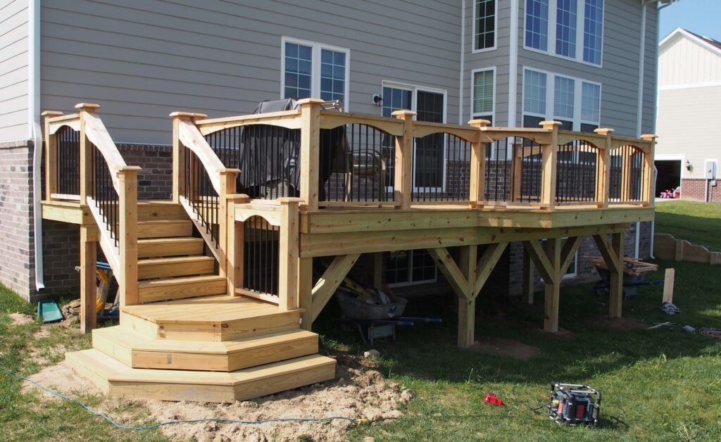 Indianapolis deck building services