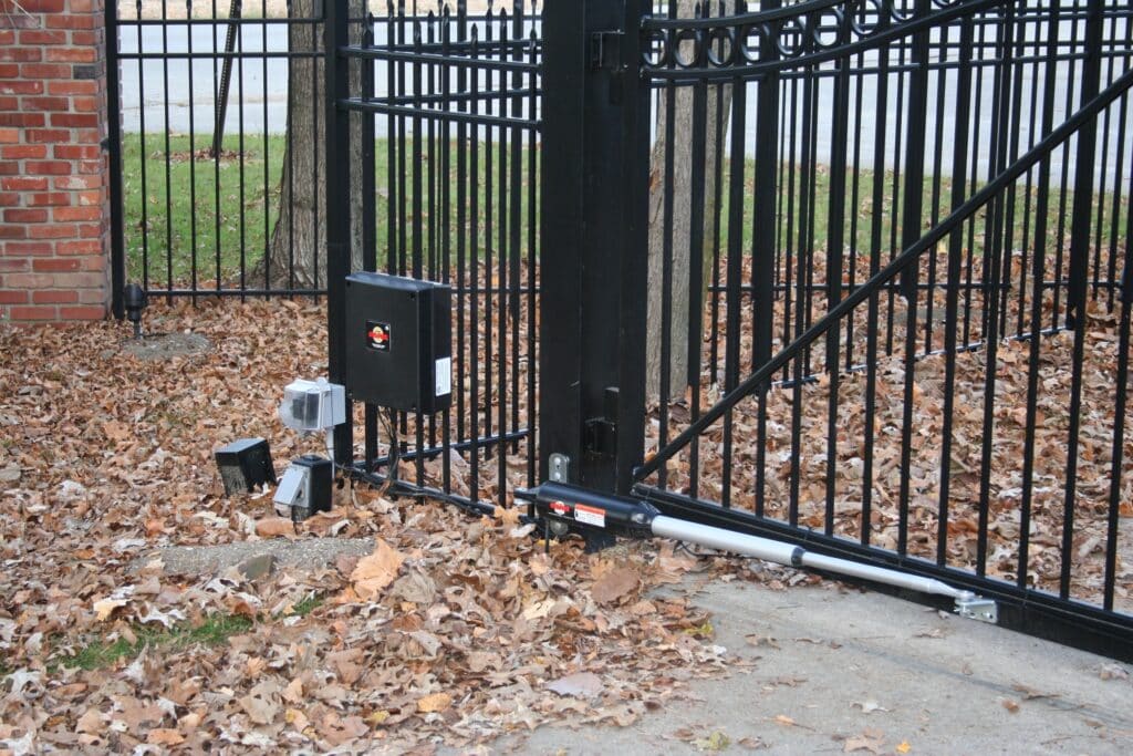 install a motorized gate for driveway in Indianapolis