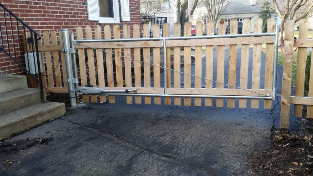Indianapolis company to install power driveway gates