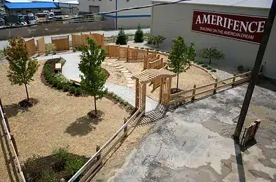 Amerifence - Outdoor Showroom