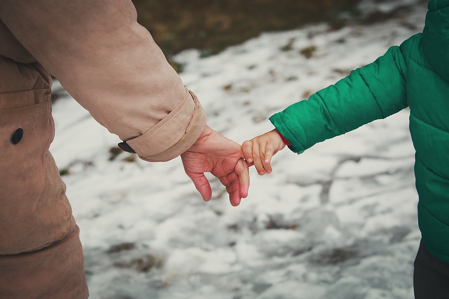 How to Protect Senior Loved Ones From Outdoor Falls This Winter